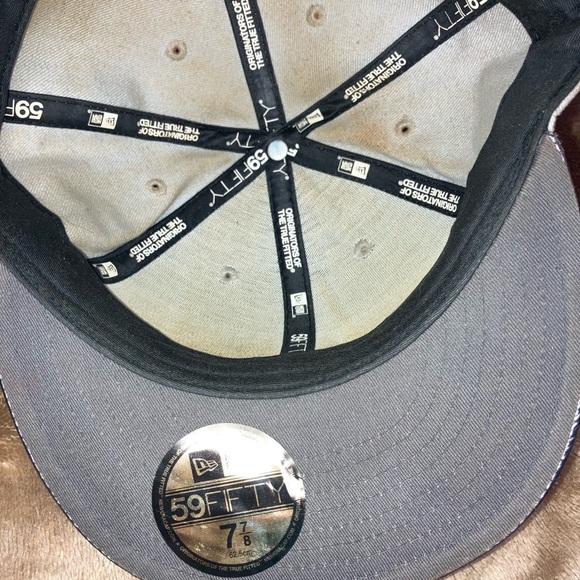 Florida Marlins hat - Picture 6 of 11